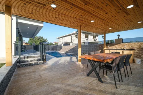 آپارتمان در  Aegean Region ، ترکیه 4 خوابه ، 232 متر مربع.  شماره 223898 - 5