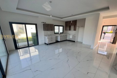 Villa for sale in Alsancak, Girne, Northern Cyprus, 3 bedrooms, 168m2, No. 214105 – photo 17