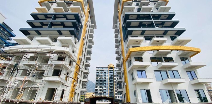 1+1 Leilighet  i Mahmutlar, Antalya, Tyrkia Nr. 216304