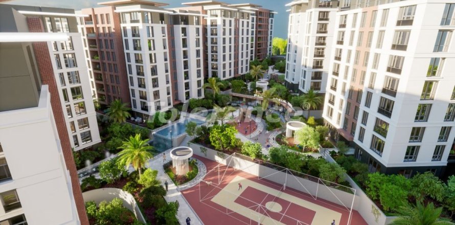 2+1 Apartment  in Istanbul, Turkey No. 212448