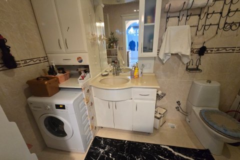 2+1 Leilighet i Mahmutlar, Antalya, Tyrkia Nr. 227115 - 21