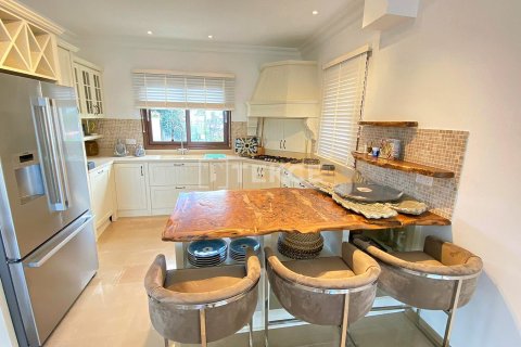 Продажа виллы в Гирне, Северный Кипр 5+1, 250м2, №214918 – фото 11