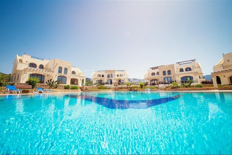 Villa for sale in Girne, Northern Cyprus, 2 bedrooms, 120m2, No. 214921 – photo 1