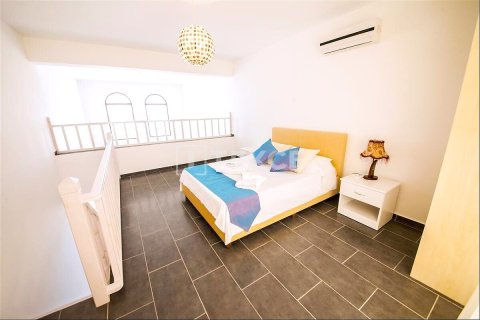 Villa for sale in Girne, Northern Cyprus, 2 bedrooms, 120m2, No. 214921 – photo 16