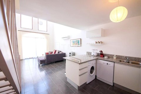 Villa for sale in Girne, Northern Cyprus, 2 bedrooms, 120m2, No. 214921 – photo 13