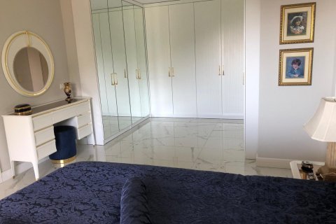 ویلا در  Alanya ، ترکیه 4 خوابه ، 340 متر مربع.  شماره 217973 - 28