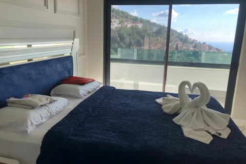 ویلا در  Alanya ، ترکیه 4 خوابه ، 340 متر مربع.  شماره 217973 - 27