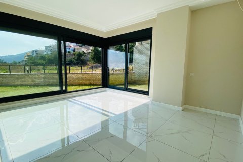 Apartment for sale  in Bektas, Alanya, Antalya, Turkey, 5 bedrooms, 250.0m2, No. 214724 – photo 9