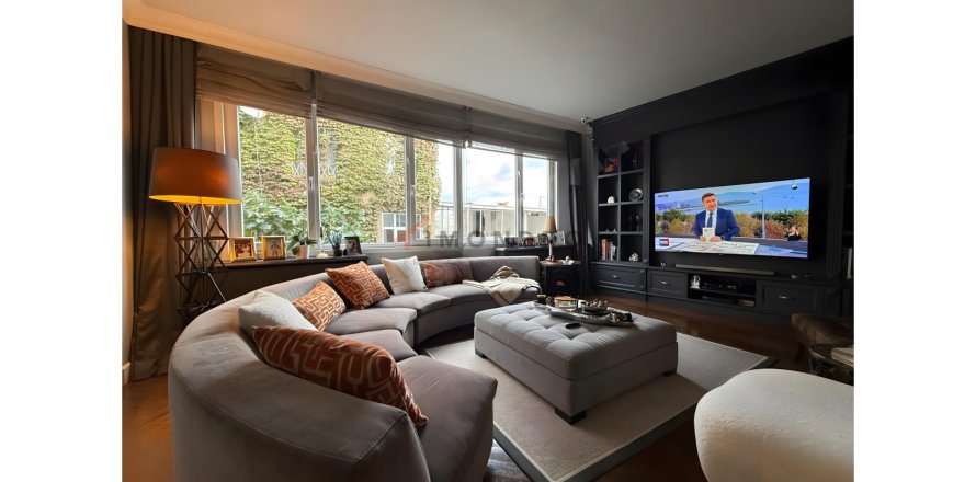 4+1 Leilighet  i Besiktas, Istanbul, Tyrkia Nr. 214854