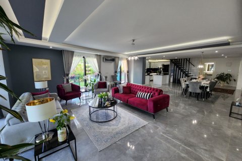 3+1 Apartment in Alanya, Antalya, Turkey No. 218866