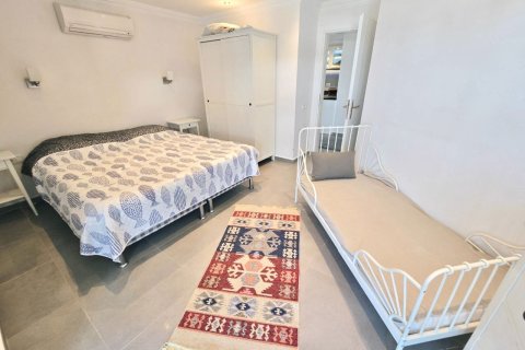 آپارتمان در  Cikcilli ، ترکیه 3 خوابه ، 165 متر مربع.  شماره 218862 - 7