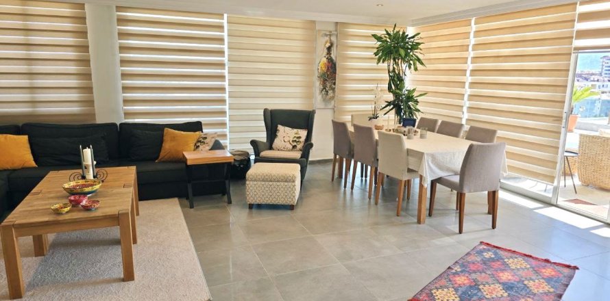 آپارتمان در  Cikcilli ، ترکیه 3 خوابه ، 165 متر مربع.  شماره 218862