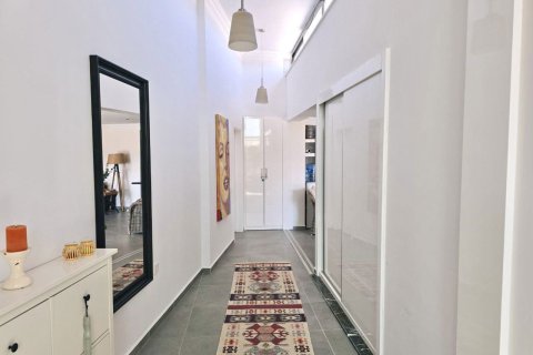 آپارتمان در  Cikcilli ، ترکیه 3 خوابه ، 165 متر مربع.  شماره 218862 - 15