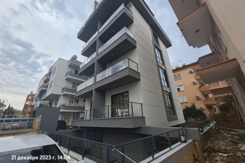 2+1 Takleilighet  i Alanya, Antalya, Tyrkia Nr. 230706