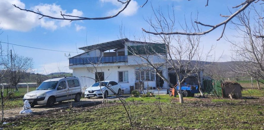 1+1 Villa in Ayvalik, Balikesir, Turkey No. 232374