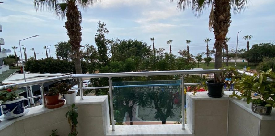 آپارتمان در  Alanya ، ترکیه 2 خوابه ، 100 متر مربع.  شماره 214785