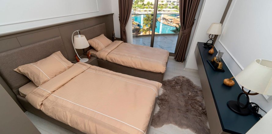 Dubleks daire Grand Sapphire Blu 4+1, Long Beach, Iskele,  №214782