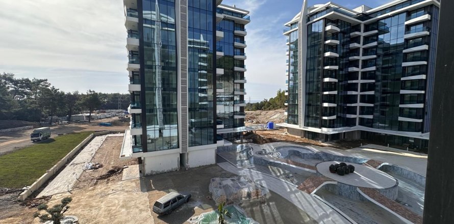 1+1 Apartment in Avsallar, Antalya, Turkey No. 226651