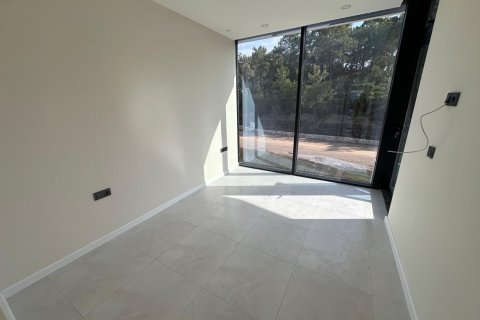 Apartment for sale in Avsallar, Antalya, Turkey, 1 bedroom, 55m2, No. 226652 – photo 8