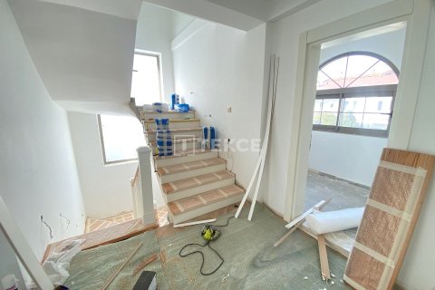 ویلا در  Fethiye ، ترکیه 4 خوابه ، 240 متر مربع.  شماره 217281 - 30