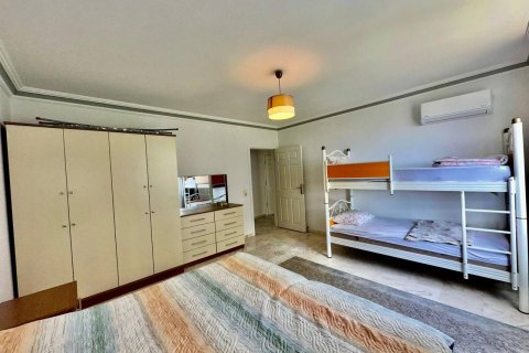 آپارتمان در  Mahmutlar ، ترکیه 2 خوابه ، 125 متر مربع.  شماره 218983 - 8