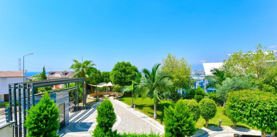 Квартира  3+1 в Аланье, Анталья, Турция №216822