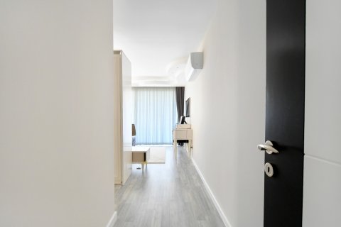 Аренда квартиры  в Аланье, Анталье, Турция 3+1, 200м2, №216822 – фото 9