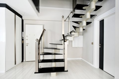 Аренда квартиры  в Аланье, Анталье, Турция 3+1, 200м2, №216822 – фото 22