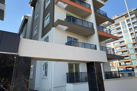 آپارتمان در  Mahmutlar ، ترکیه 1 خوابه ، 55 متر مربع.  شماره 216413 - 23