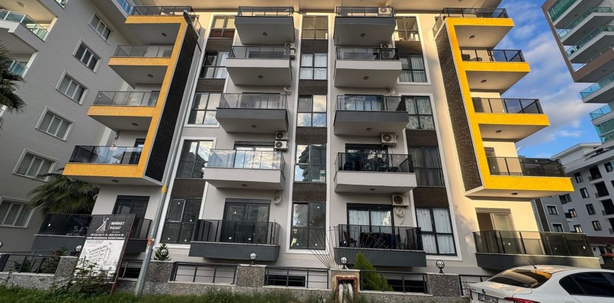 آپارتمان در  Mahmutlar ، ترکیه 1 خوابه ، 55 متر مربع.  شماره 216411