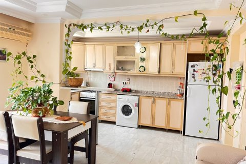 2+1 Wohnung  in Alanya, Antalya, Türkei Nr. 216776 - 3