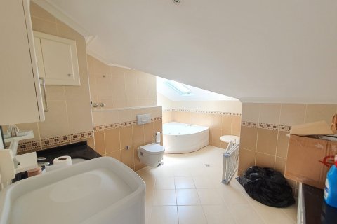 Продажа квартиры в Аланье, Анталье, Турция 2+1, 200м2, №216778 – фото 4