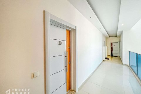 Apartment for sale in Alanya, Antalya, Turkey, 1 bedroom, 65m2, No. 233658 – photo 3