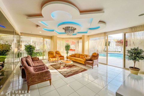 Apartment for sale in Alanya, Antalya, Turkey, 1 bedroom, 65m2, No. 233658 – photo 17