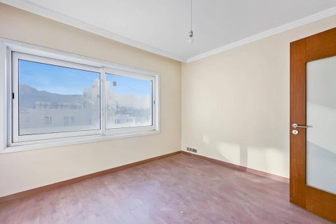 Продажа квартиры  в Гирне, Северный Кипр 3+1, 145м2, №214523 – фото 15