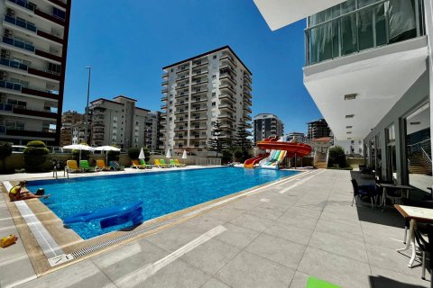 آپارتمان در  Mahmutlar ، ترکیه 2 خوابه ، 125 متر مربع.  شماره 219023 - 15