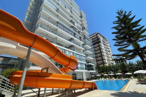 آپارتمان در  Mahmutlar ، ترکیه 2 خوابه ، 125 متر مربع.  شماره 219023 - 2