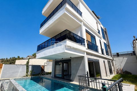 ویلا در  Alanya ، ترکیه 3 خوابه ، 300 متر مربع.  شماره 237437 - 29