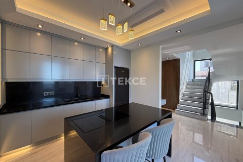 ویلا در Alanya ، ترکیه 3 خوابه ، 300 متر مربع. شماره 237437 - 21