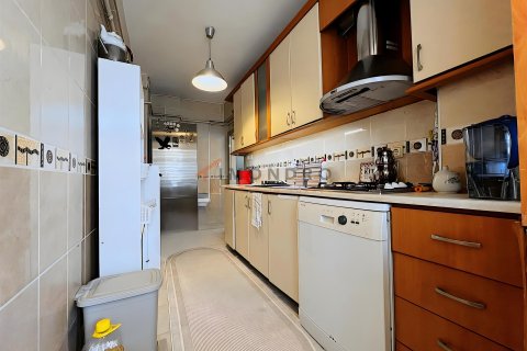 Daire  4+1  Bahçelievler, İstanbul, Türkiye №228725 - 11
