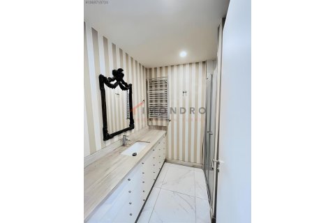 Продажа квартиры  в Сарыере, Стамбуле, Турция 2+1, 101м2, №215415 – фото 9