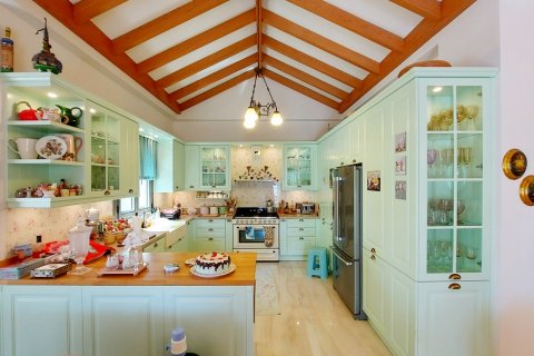 3+1 Villa  i Yalikavak, Mugla, Tyrkiet Nr. 206817 - 1