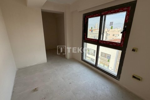 Apartment for sale  in Izmir, Turkey, 4 bedrooms, 178m2, No. 213470 – photo 16