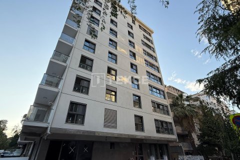 Apartment for sale  in Izmir, Turkey, 4 bedrooms, 178m2, No. 213470 – photo 3