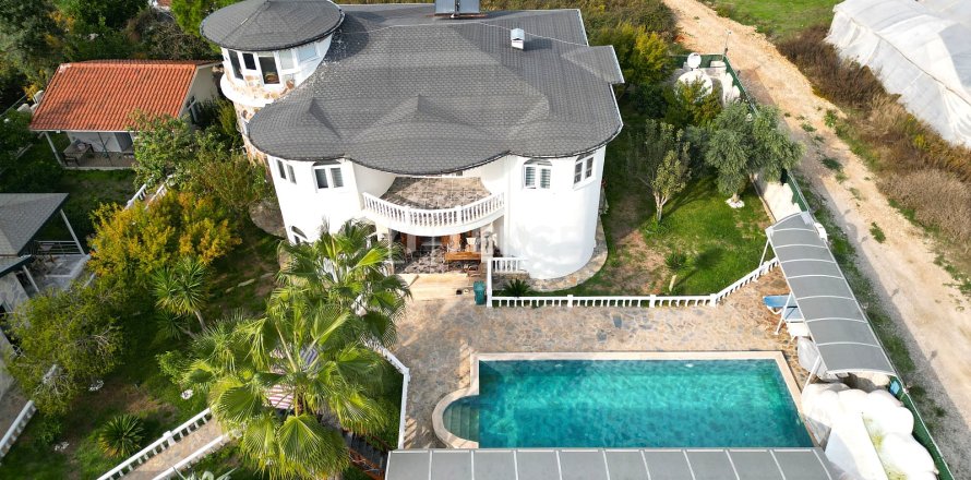 9+1 Villa  i Serik, Antalya, Tyrkiet Nr. 213475