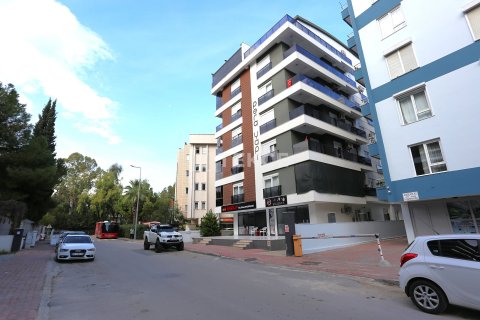 Продажа квартиры  в Анталье, Турция 2+1, 80м2, №213472 – фото 2