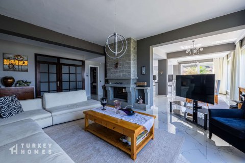 Villa for sale in Gumusluk, Mugla, Turkey, 4 bedrooms, 260m2, No. 233424 – photo 5