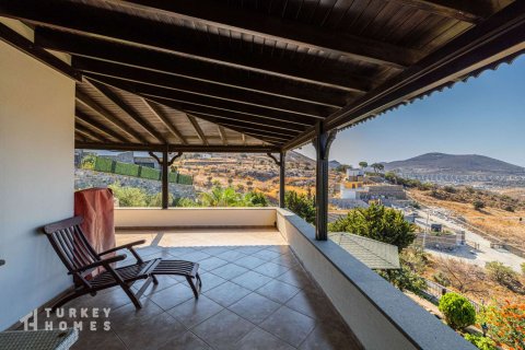 Villa for sale in Gumusluk, Mugla, Turkey, 4 bedrooms, 260m2, No. 233424 – photo 19
