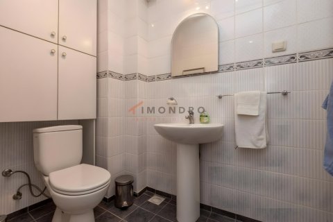 Apartment for sale in Üsküdar, Istanbul, Turkey, 1 bedroom, 75m2, No. 215983 – photo 14