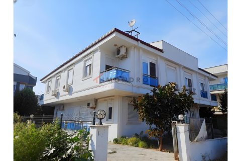 Daire  2+1  Antalya, Türkiye №215981